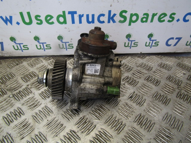 ISUZU N75 EURO 6 BOSCH FUEL PUMP P /NO 0445010628 / 8980879862 - Préparation du carburant pour Camion: photos 1 ISUZU N75 EURO 6 BOSCH FUEL PUMP P /NO 0445010628 / 8980879862 - Préparation du carburant pour Camion: photos 1