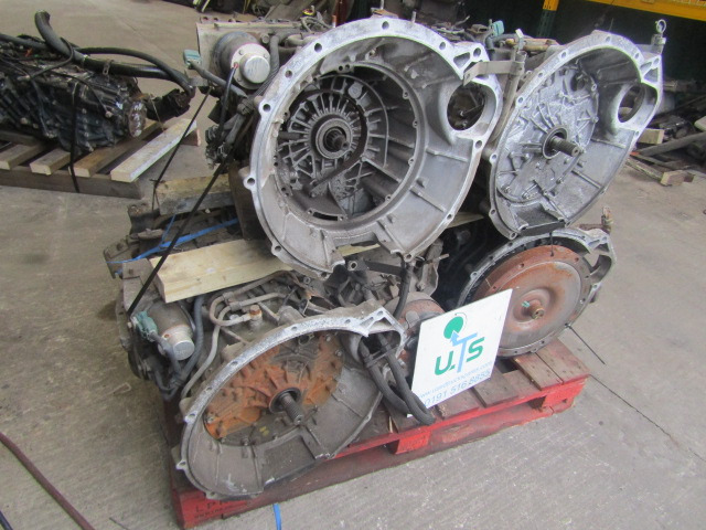 ISUZU N75/NQR EASYSHIFT AUTOMATIC GEARBOXES - Filtre de boîte de vitesse pour Camion: photos 2 ISUZU N75/NQR EASYSHIFT AUTOMATIC GEARBOXES - Filtre de boîte de vitesse pour Camion: photos 2