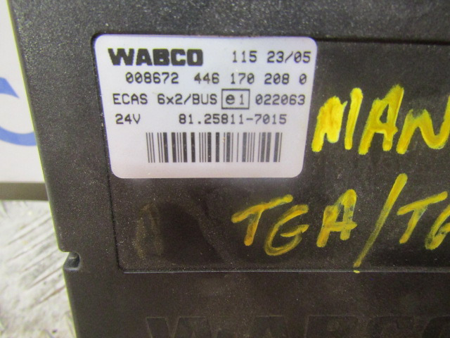 MAN TGS ECAS ECU WABCO P/NO 446 170 2080 MAN P/NO 81.25811.7015 - Bloc de gestion pour Camion: photos 2 MAN TGS ECAS ECU WABCO P/NO 446 170 2080 MAN P/NO 81.25811.7015 - Bloc de gestion pour Camion: photos 2