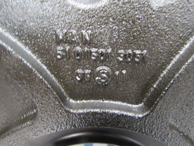MAN TGS / TGX FRONT TIMING COVER P/NO 51.01501.3051 - Moteur et pièces pour Camion: photos 3 MAN TGS / TGX FRONT TIMING COVER P/NO 51.01501.3051 - Moteur et pièces pour Camion: photos 3