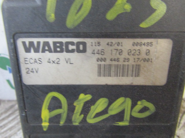 MERCEDES ATEGO 1823 ‘ECAS’ ECU P/NO 4461700230 - Bloc de gestion pour Camion: photos 2 MERCEDES ATEGO 1823 ‘ECAS’ ECU P/NO 4461700230 - Bloc de gestion pour Camion: photos 2