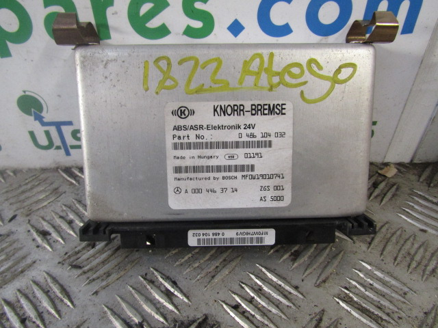 MERCEDES ATEGO ABS / ESR ECU P/NO A000 446 3714 - Bloc de gestion pour Camion: photos 1 MERCEDES ATEGO ABS / ESR ECU P/NO A000 446 3714 - Bloc de gestion pour Camion: photos 1