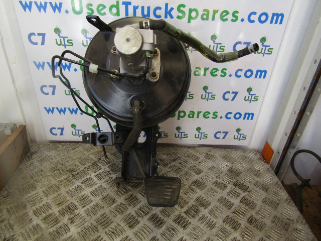 MITSUBISHI 3C11 / 3C13 BRAKE SERVO COMPLETE P/NO 864-03701/6420 - Pièces de frein pour Camion: photos 1 MITSUBISHI 3C11 / 3C13 BRAKE SERVO COMPLETE P/NO 864-03701/6420 - Pièces de frein pour Camion: photos 1