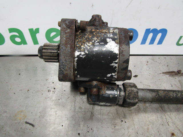 SCHMIDT SWINGO POWER STEERING PUMP TYPE ‘REXROTH’ P/NO 0510 525 314 - Commande de gouvernail pour Camion: photos 1 SCHMIDT SWINGO POWER STEERING PUMP TYPE ‘REXROTH’ P/NO 0510 525 314 - Commande de gouvernail pour Camion: photos 1