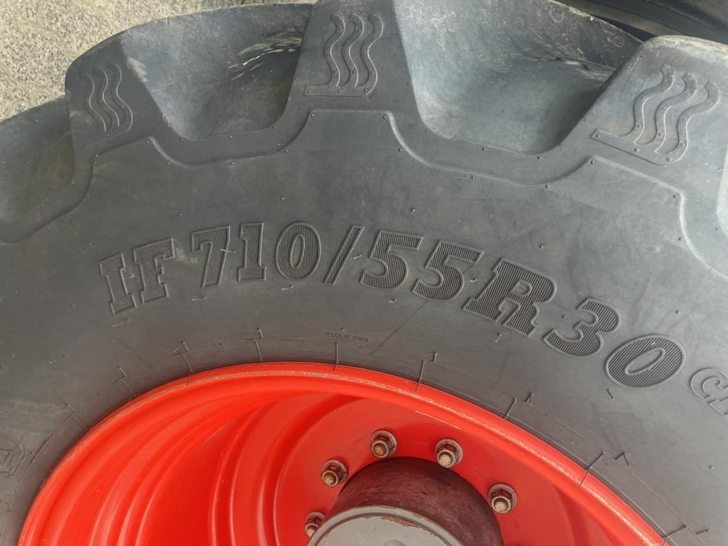 Fendt 724 PROFI PLUS - Tracteur agricole: photos 4 Fendt 724 PROFI PLUS - Tracteur agricole: photos 4