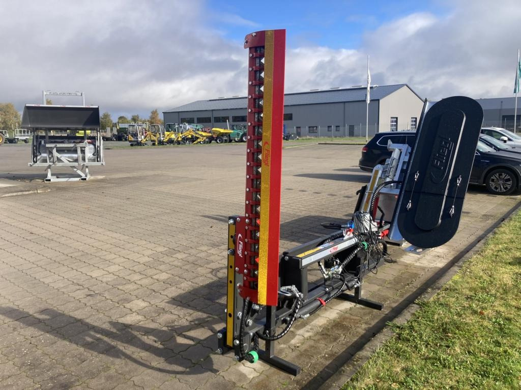 Fliegl ASTSCHERE 1450 - Broyeur/ Épareuse: photos 5 Fliegl ASTSCHERE 1450 - Broyeur/ Épareuse: photos 5