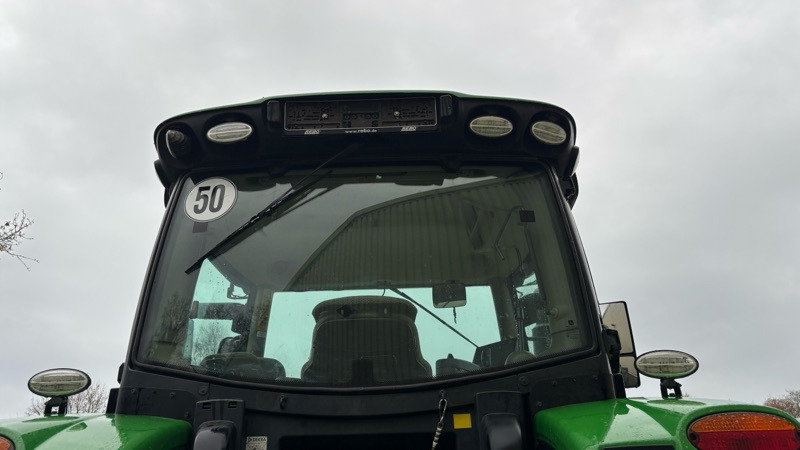 Tracteur agricole John Deere 6230 R: photos 11