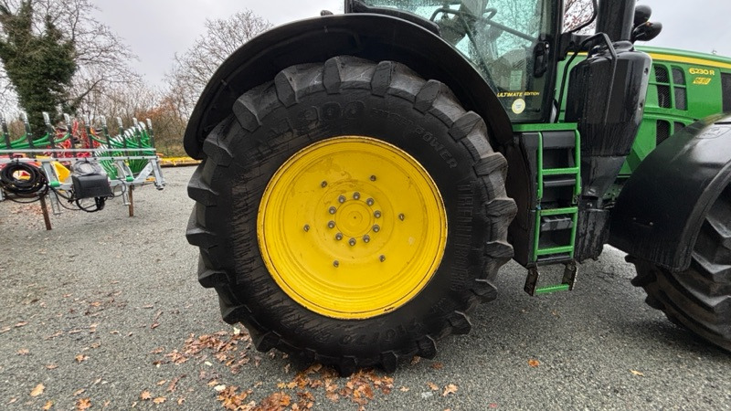 Tracteur agricole John Deere 6230 R: photos 21