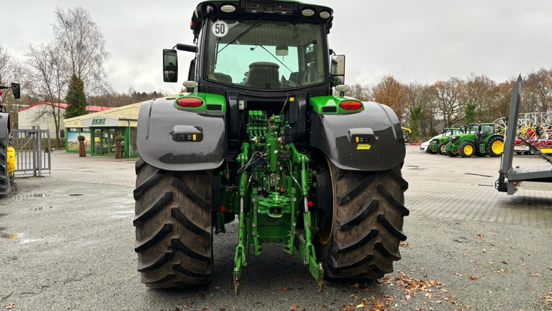 Tracteur agricole John Deere 6230 R: photos 27