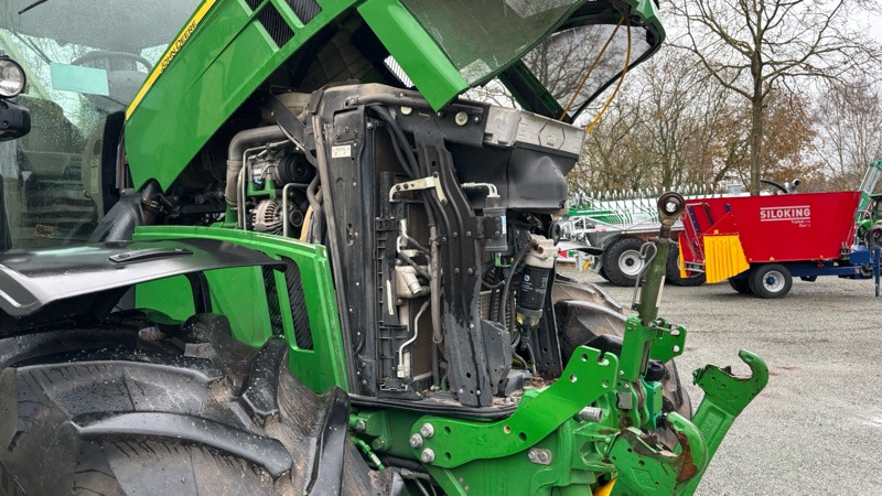 Tracteur agricole John Deere 6230 R: photos 14
