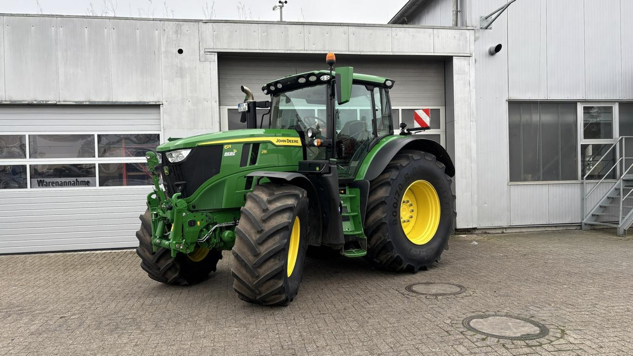 John Deere 6R215 - Tracteur agricole: photos 1 John Deere 6R215 - Tracteur agricole: photos 1