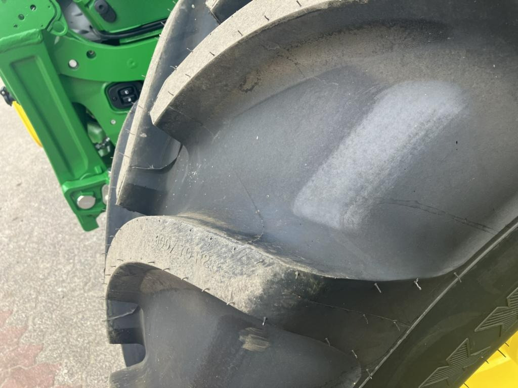 John Deere 6R215 - Tracteur agricole: photos 2 John Deere 6R215 - Tracteur agricole: photos 2