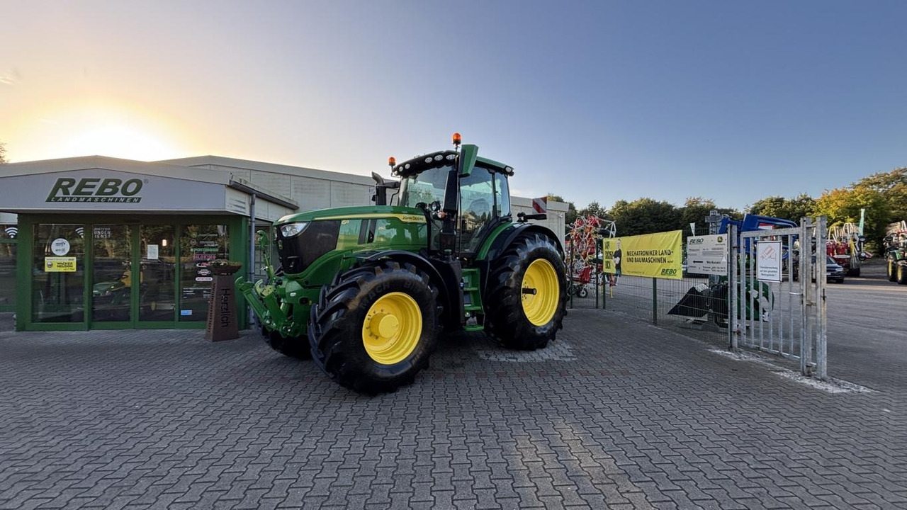 John Deere 6R250 - Tracteur agricole: photos 1 John Deere 6R250 - Tracteur agricole: photos 1