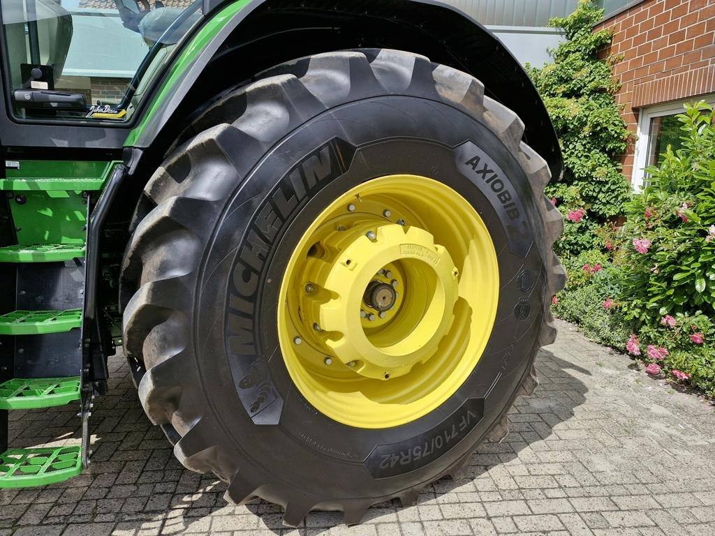 Tracteur agricole neuf John Deere 7R330: photos 11