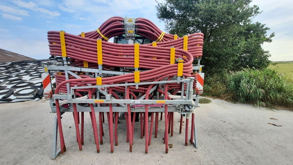 Profipack 12m - Distributeur d'engrais: photos 1 Profipack 12m - Distributeur d'engrais: photos 1