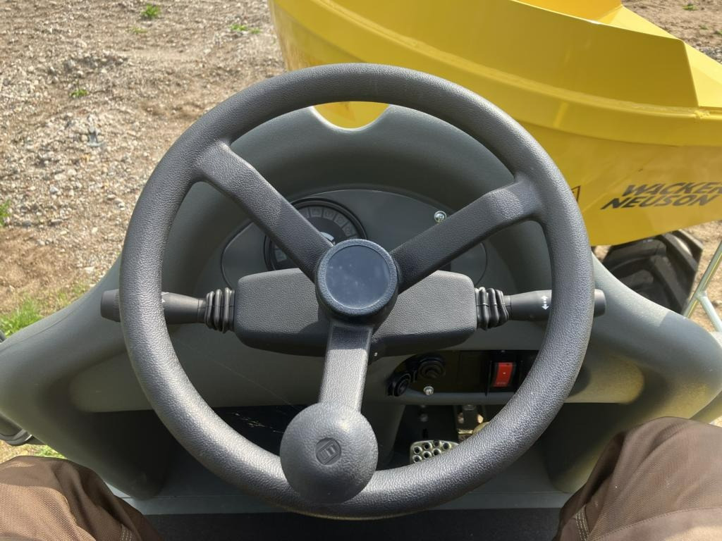 Wacker 1501 - Mini tombereau: photos 3 Wacker 1501 - Mini tombereau: photos 3