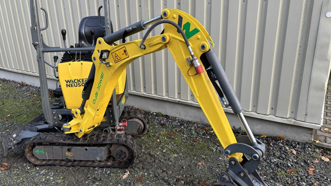 Wacker 803 - Mini pelle: photos 4 Wacker 803 - Mini pelle: photos 4