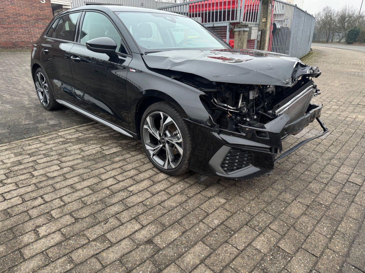 Audi A3 Sportback 35 TDI S line 32.000 KM S-TRONIC Audi A3 Sportback 35 TDI S line 32.000 KM S-TRONIC - Voiture: photos 4 Audi A3 Sportback 35 TDI S line 32.000 KM S-TRONIC Audi A3 Sportback 35 TDI S line 32.000 KM S-TRONIC - Voiture: photos 4