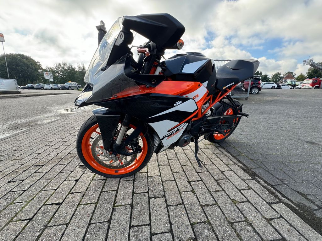 Motocyclette KTM RC 390 Acrapovic Unfall: photos 11