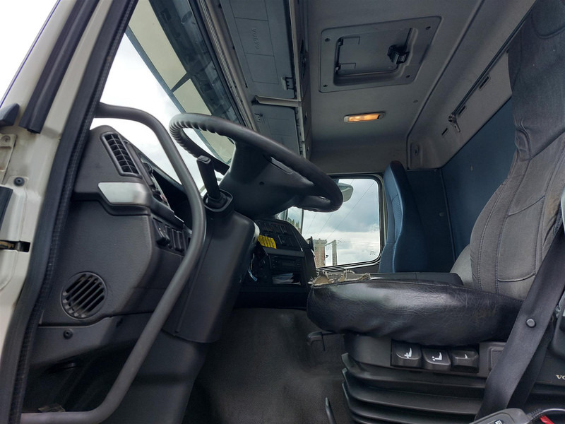 Camion Volvo FM: photos 9