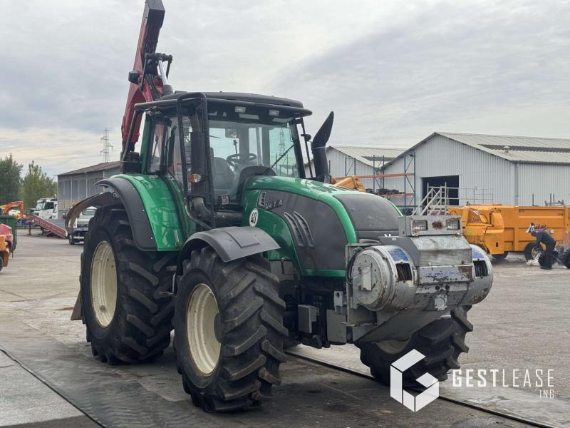 VALTRA T162 VERSU - PALFINGER M70A - Autre matériel: photos 4 VALTRA T162 VERSU - PALFINGER M70A - Autre matériel: photos 4