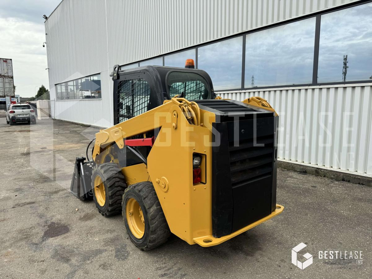Caterpillar 236D - Mini chargeuse: photos 2 Caterpillar 236D - Mini chargeuse: photos 2
