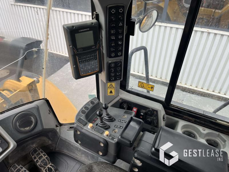 Chargeuse sur pneus Caterpillar 972K: photos 13 Chargeuse sur pneus Caterpillar 972K: photos 13