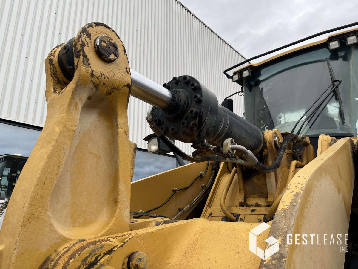 Chargeuse sur pneus Caterpillar 972K: photos 9 Chargeuse sur pneus Caterpillar 972K: photos 9