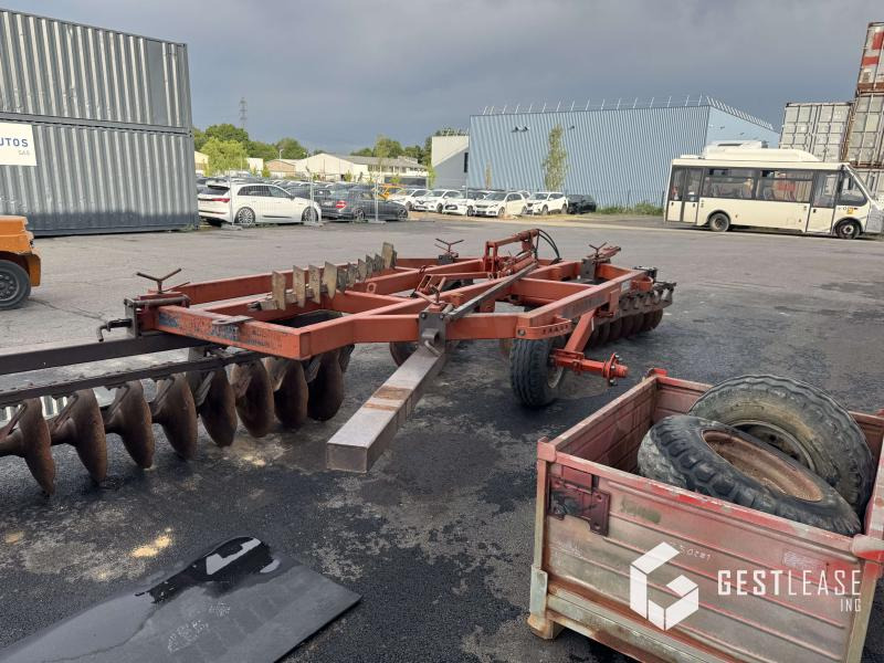 Razol 4M - Cover crop: photos 3 Razol 4M - Cover crop: photos 3