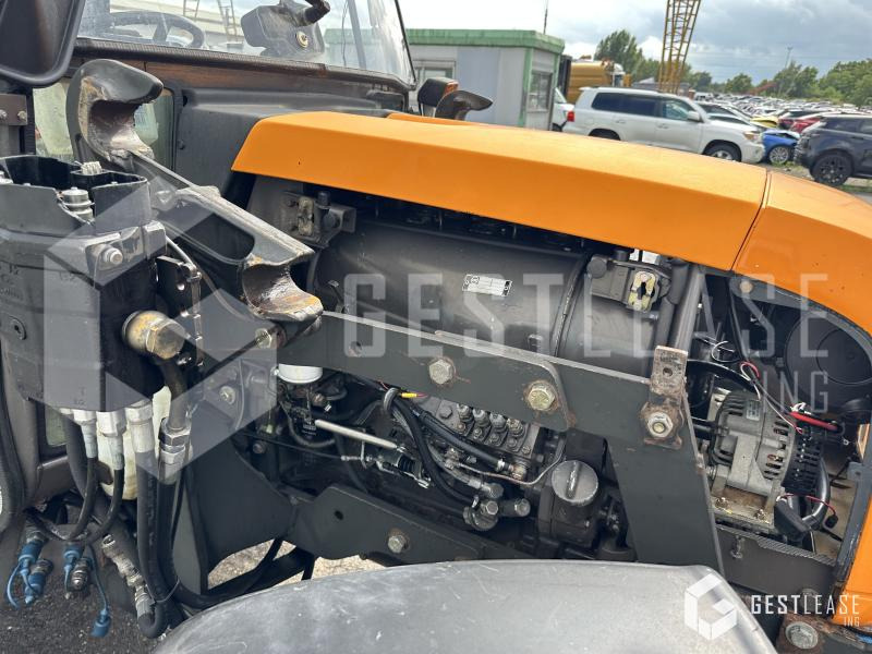 Tracteur agricole Renault PALES 240: photos 6 Tracteur agricole Renault PALES 240: photos 6