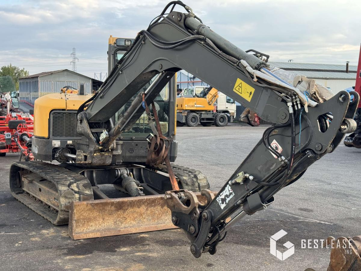 Volvo ECR88 D - Mini pelle: photos 4 Volvo ECR88 D - Mini pelle: photos 4