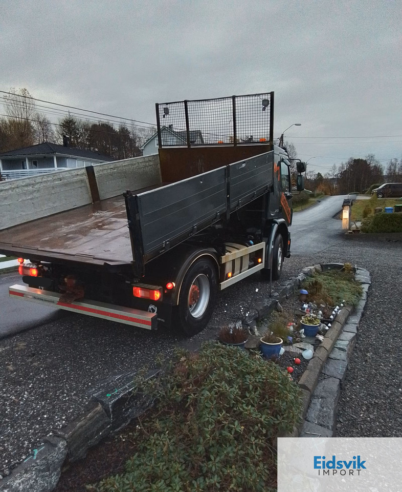 VOLVO EF 340 - Camion benne: photos 3 VOLVO EF 340 - Camion benne: photos 3