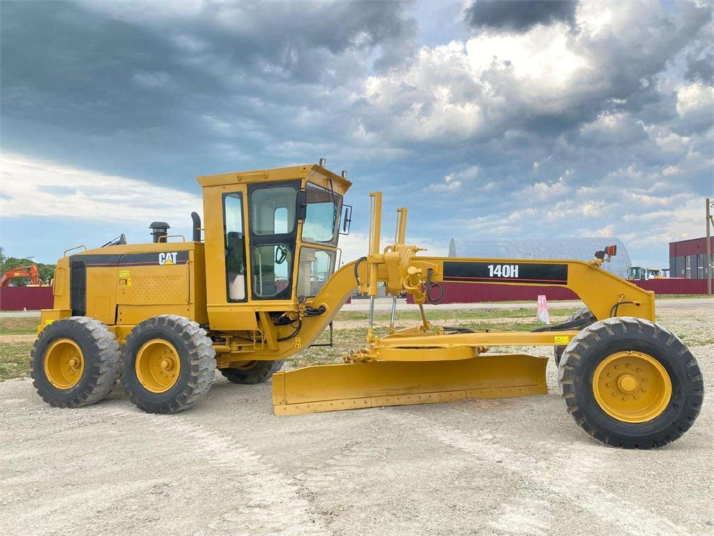 CAT 140 H - Niveleuse: photos 2 CAT 140 H - Niveleuse: photos 2