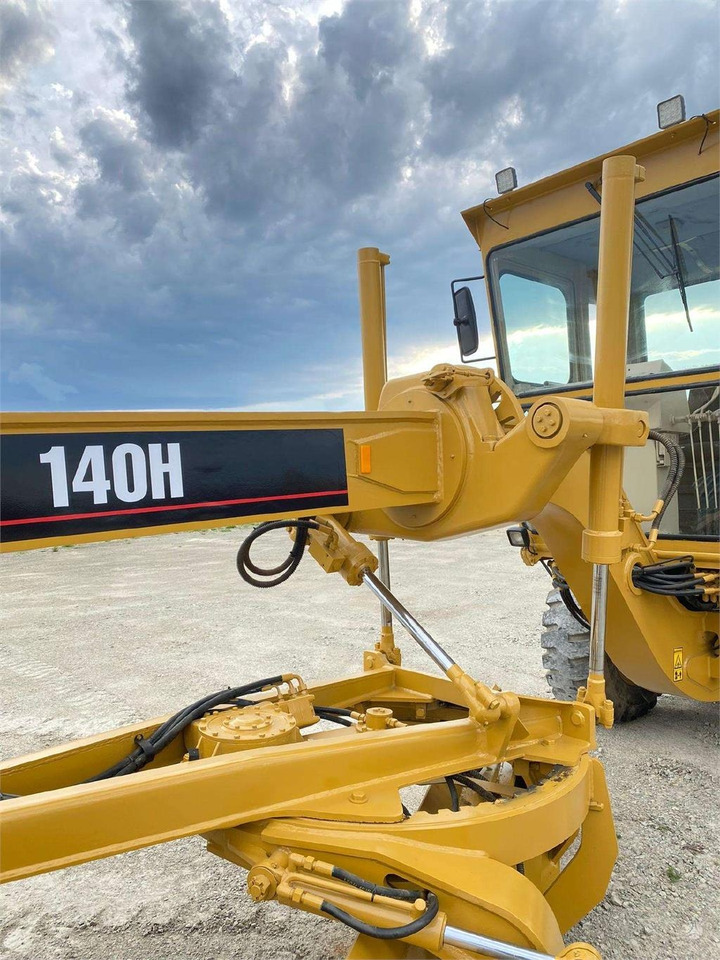 CAT 140 H  - crédit-bail CAT 140 H: photos 9