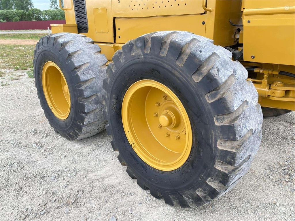 CAT 140 H  - crédit-bail CAT 140 H: photos 13