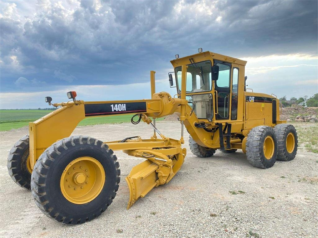 CAT 140 H  - crédit-bail CAT 140 H: photos 8