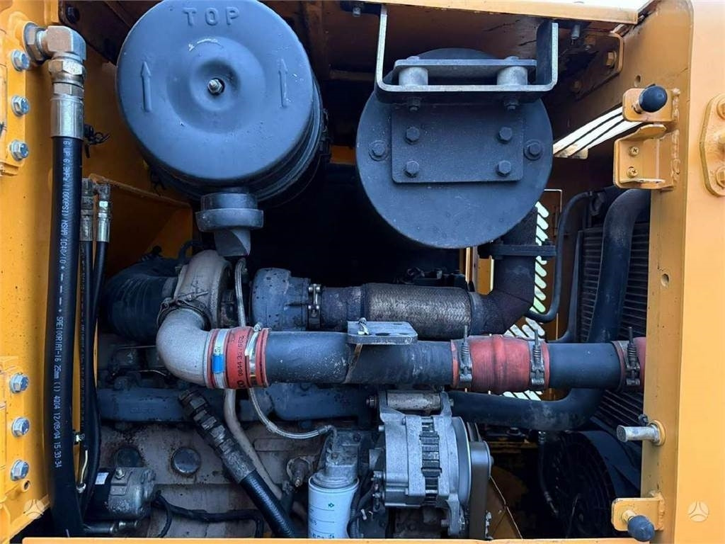 Chargeuse sur pneus Hyundai HL757-7, third line: photos 21