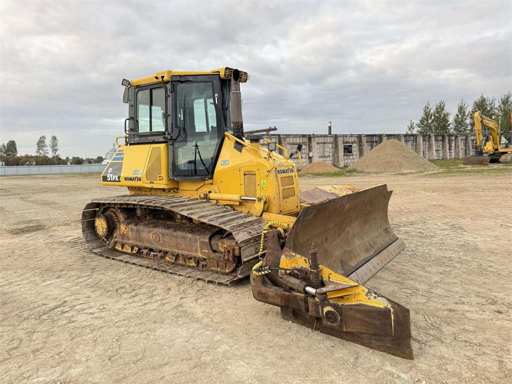 Komatsu D51PX-22 - Bulldozer: photos 1 Komatsu D51PX-22 - Bulldozer: photos 1