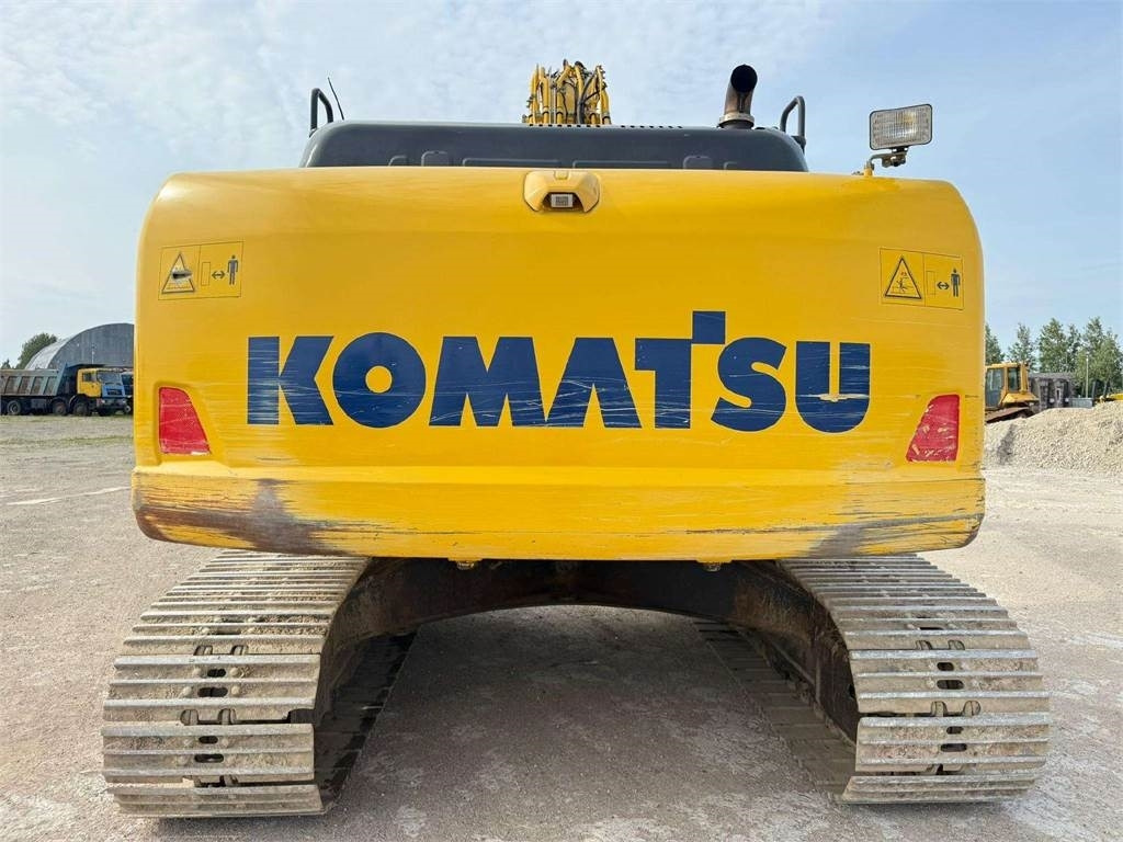 Komatsu PC 240 LC-10 - Pelle sur chenille: photos 3 Komatsu PC 240 LC-10 - Pelle sur chenille: photos 3