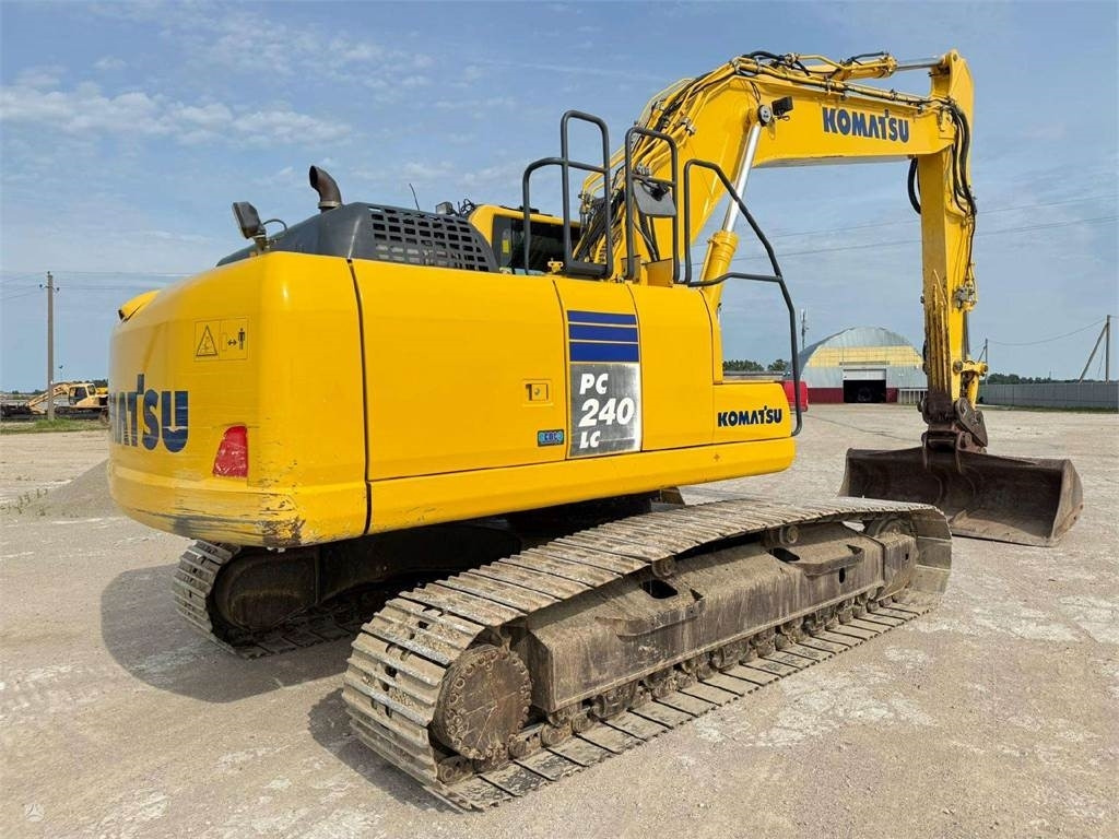 Komatsu PC 240 LC-10 - Pelle sur chenille: photos 4 Komatsu PC 240 LC-10 - Pelle sur chenille: photos 4