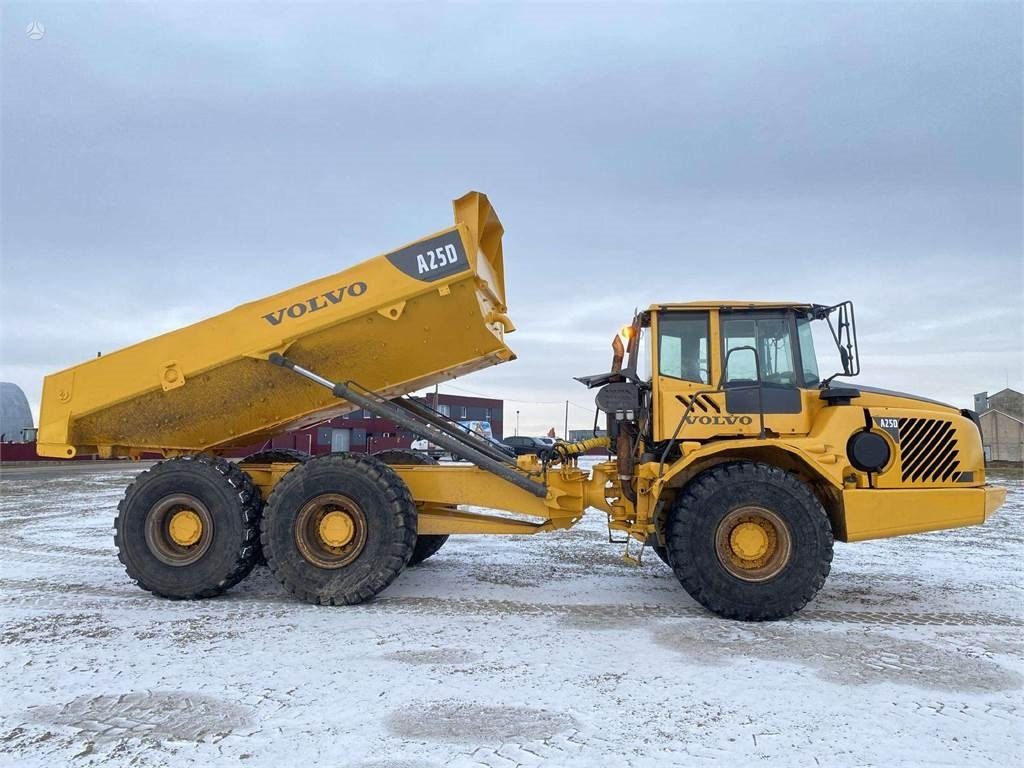 Volvo A25D - Tombereau articulé: photos 5 Volvo A25D - Tombereau articulé: photos 5