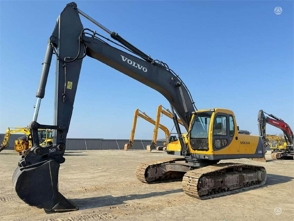 Volvo EC 240 LC - Pelle sur chenille: photos 1 Volvo EC 240 LC - Pelle sur chenille: photos 1