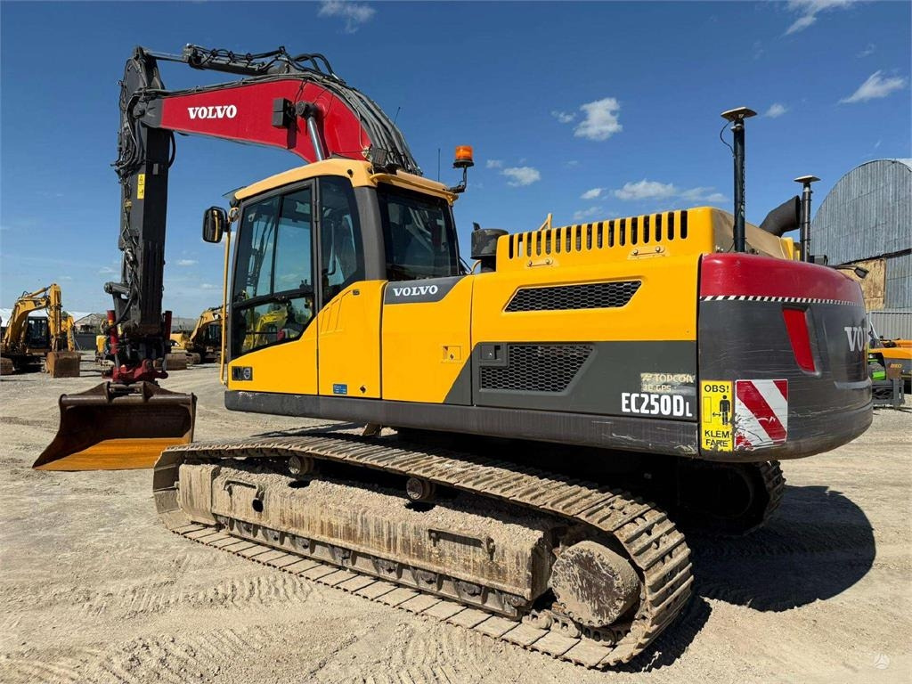 Volvo EC 250 DL 3D LEICA + ROTOTILT - Pelle sur chenille: photos 2 Volvo EC 250 DL 3D LEICA + ROTOTILT - Pelle sur chenille: photos 2