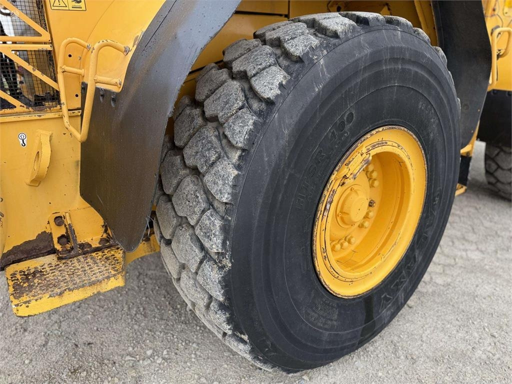 Chargeuse sur pneus Volvo L 120 F , 4rd line , coupler: photos 17 Chargeuse sur pneus Volvo L 120 F , 4rd line , coupler: photos 17