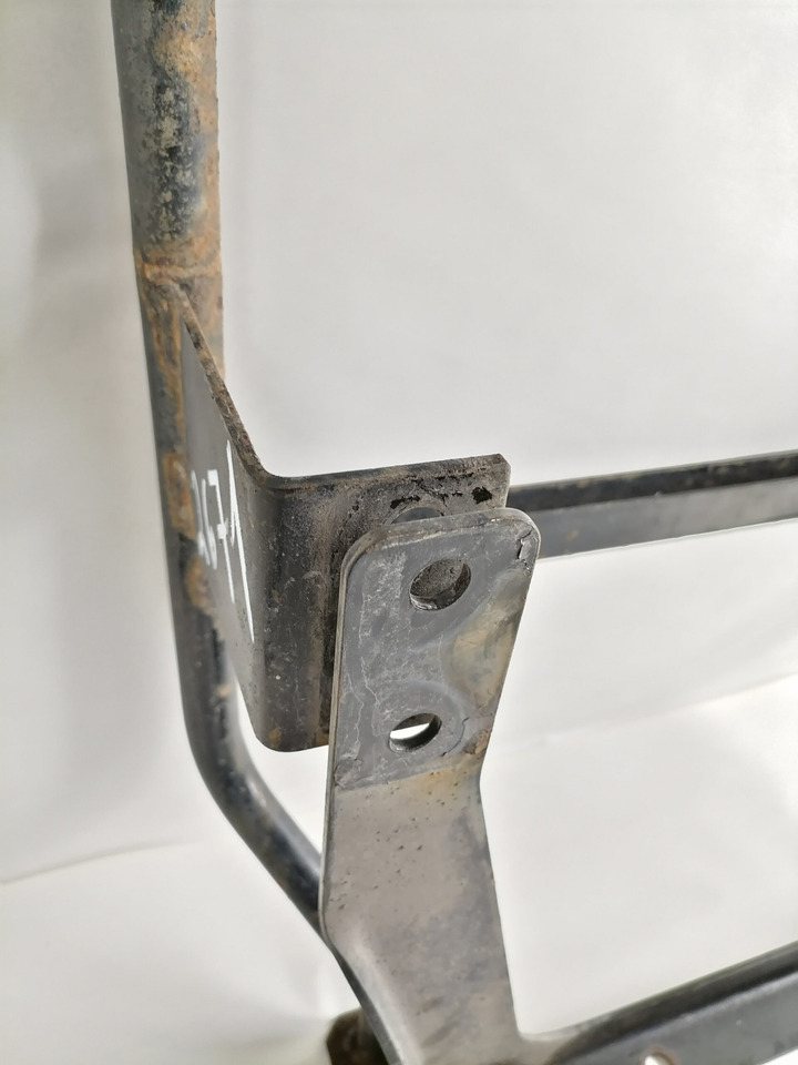 DAF Akukasti alune astmelaud 1689813 - Marchepied pour Camion: photos 3 DAF Akukasti alune astmelaud 1689813 - Marchepied pour Camion: photos 3