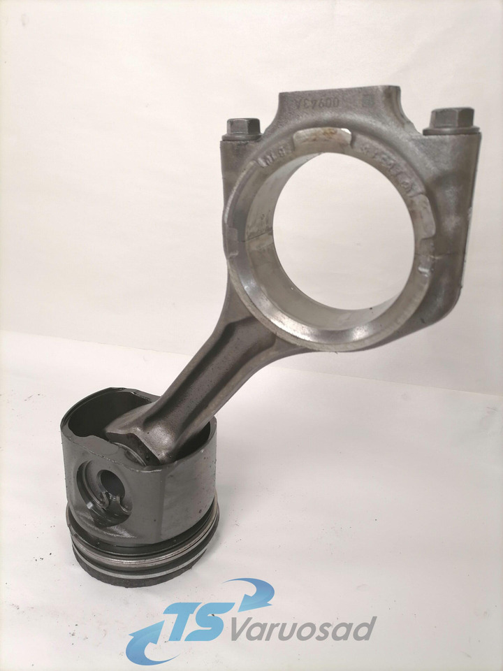 DAF Connecting rod + piston 1747552 - Pistons/ Anneaux/ Manchons pour Camion: photos 1 DAF Connecting rod + piston 1747552 - Pistons/ Anneaux/ Manchons pour Camion: photos 1