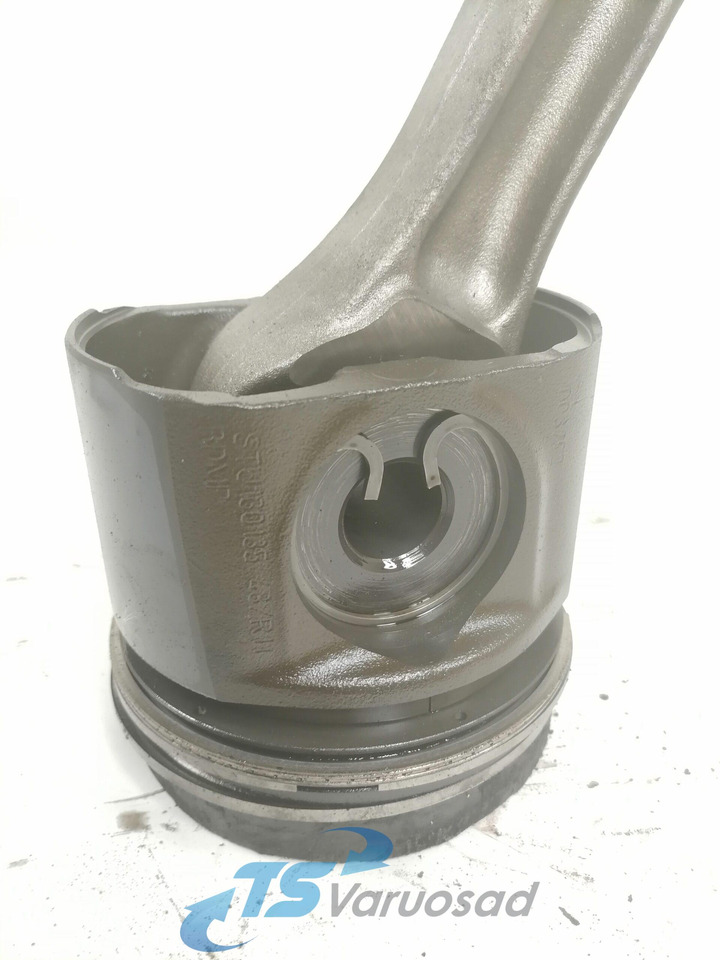 DAF Connecting rod + piston 1747552 - Pistons/ Anneaux/ Manchons pour Camion: photos 3 DAF Connecting rod + piston 1747552 - Pistons/ Anneaux/ Manchons pour Camion: photos 3