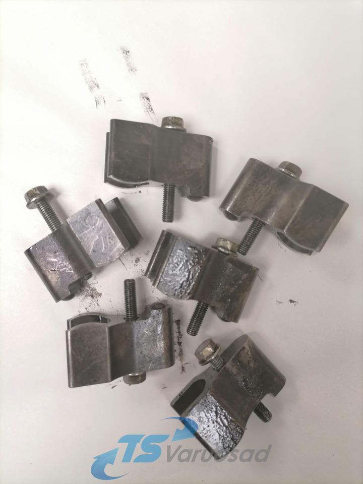 DAF Injector holder 1603920 - Pompe à carburant pour Camion: photos 1 DAF Injector holder 1603920 - Pompe à carburant pour Camion: photos 1