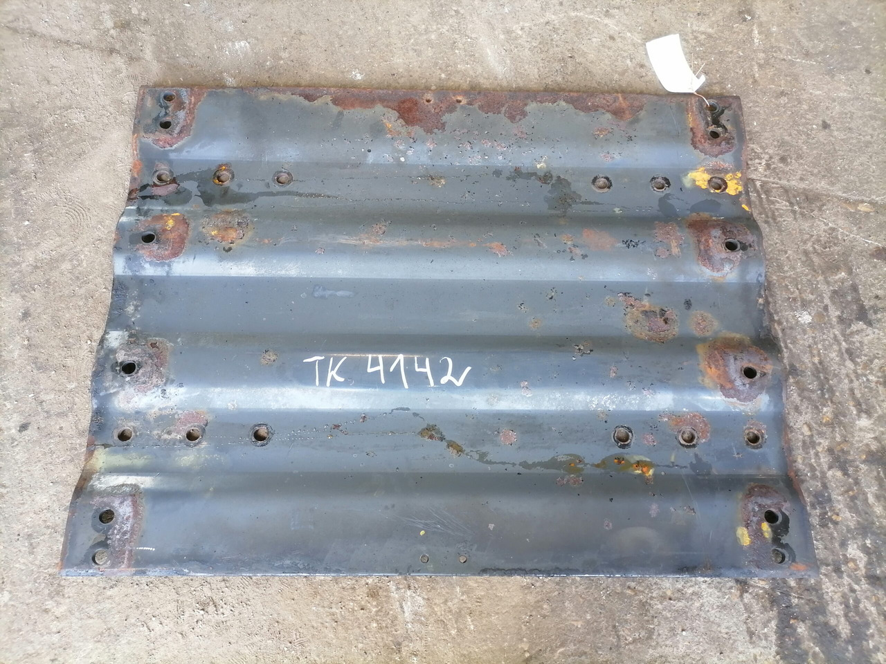 DAF Saddle plate 1377193 - Sellette d'attelage pour Camion: photos 2 DAF Saddle plate 1377193 - Sellette d'attelage pour Camion: photos 2