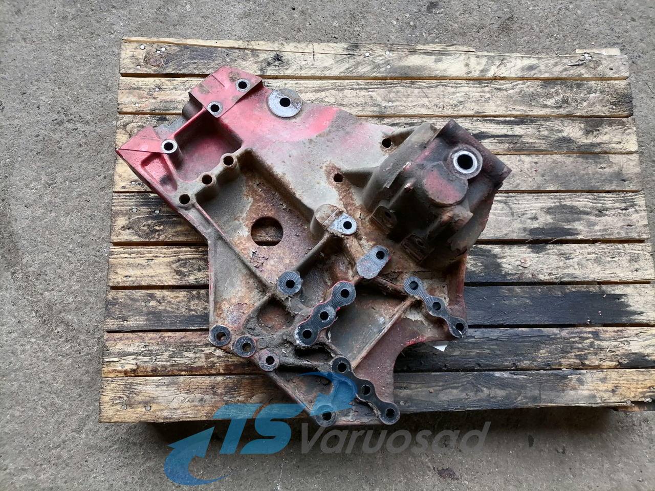 MAN Bracket 81413133005 - Frame/ Châssis pour Camion: photos 2 MAN Bracket 81413133005 - Frame/ Châssis pour Camion: photos 2